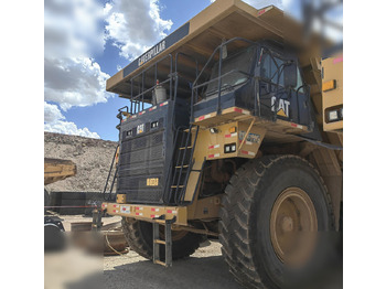Karjerinis savivartis CATERPILLAR 777