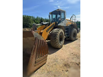 Ratinis krautuvas LIEBHERR L 550