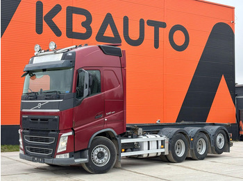 Konteineris-vežimus/ Sukeisti kūną sunkvežimis VOLVO FH 540
