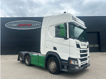 Vilkikas SCANIA R 500
