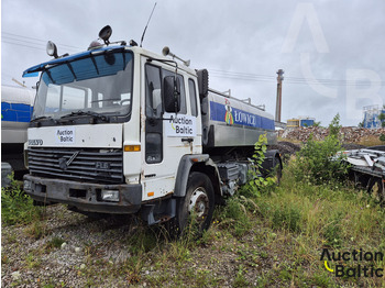 Autocisterna VOLVO FL6