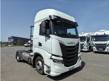 Vilkikas IVECO Stralis 440