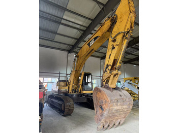 Vikšrinis ekskavatorius CATERPILLAR 330B: foto 2