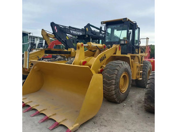 Ratinis krautuvas CATERPILLAR 966G