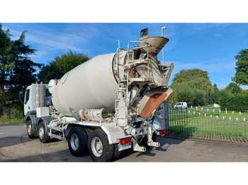 Betonvežis Renault Kerax 370 8x4 Mixer Steel: foto 3