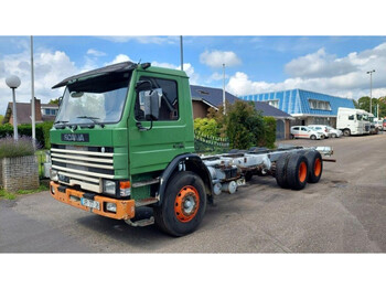 Važiuoklės sunkvežimis SCANIA P92