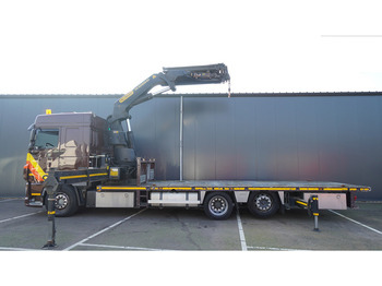 Sunkvežimis su kranu DAF XF 460