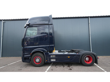 Vilkikas MERCEDES-BENZ Actros 1945