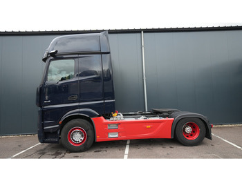 Vilkikas MERCEDES-BENZ Actros 1945