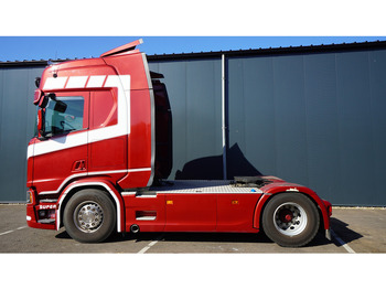 Vilkikas SCANIA R 450