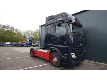 Vilkikas Mercedes-Benz ACTROS 1945 GIGASPACE 747.600KM: foto 4 Vilkikas Mercedes-Benz ACTROS 1945 GIGASPACE 747.600KM: foto 4