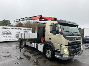 Platforminis/ Bortinis sunkvežimis VOLVO FM11 330
