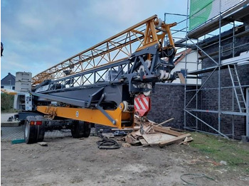 Bokštinis kranas LIEBHERR