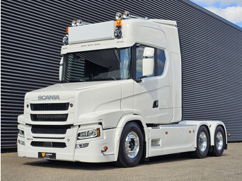 Vilkikas SCANIA T