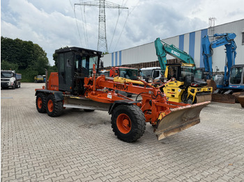 Teleskopinis ratinis krautuvas HBM Nobas BG110 TA 2 Grader mit Heckaufreißer GPS: foto 3