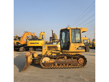 Buldozeris CATERPILLAR D5G