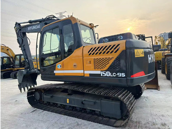 Ekskavatorius HYUNDAI