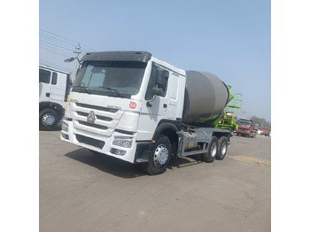 Betonvežis SINOTRUK HOWO