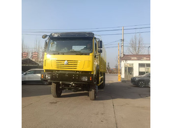 Platforminis/ Bortinis sunkvežimis Sinotruk HOWO 6*4 Troop Carrier: foto 3