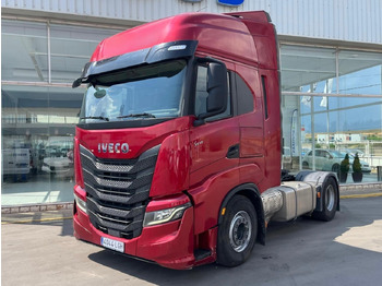 Vilkikas IVECO