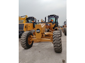 Greideris CATERPILLAR 140H