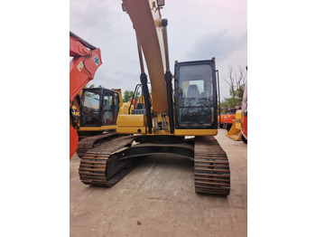 Vikšrinis ekskavatorius CATERPILLAR 323