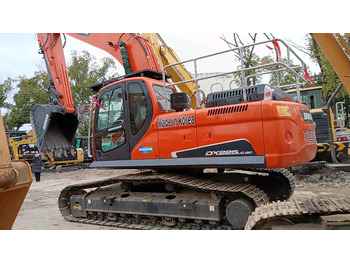 Vikšrinis ekskavatorius DOOSAN DX225LCA