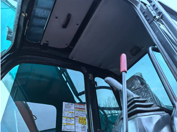 Vikšrinis ekskavatorius KOBELCO SK200-8: foto 4