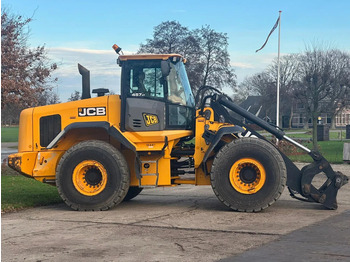 Ratinis krautuvas JCB 457