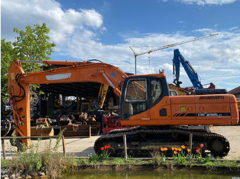 Vikšrinis ekskavatorius DOOSAN DX255LC