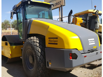 Kompaktorius DYNAPAC