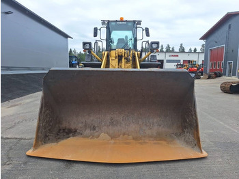 Ratinis krautuvas Komatsu WA 380-3A: foto 3