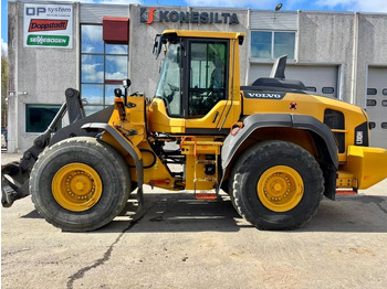 Ratinis krautuvas VOLVO L110H