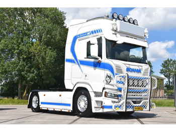 Vilkikas SCANIA R 450