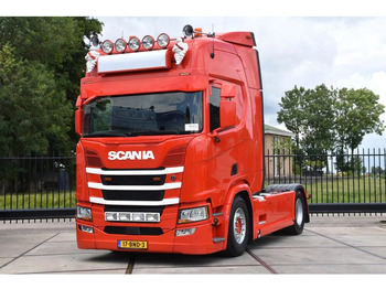 Vilkikas SCANIA R 450
