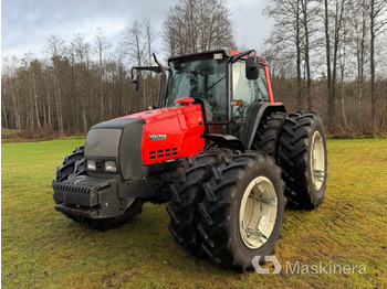 Traktorius VALMET