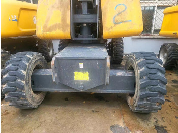 Teleskopinis keltuvas XCMG Official Cherry Picker Boom Lift GTBZ26S 26m Straight Arm Lift  Aerial Work Platform Price: foto 4