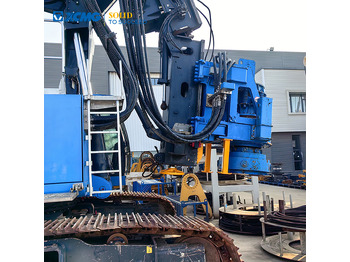 Gręžimo mašina XCMG XR240E