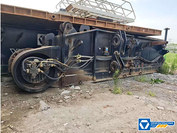 Vikšrinis kranas XCMG