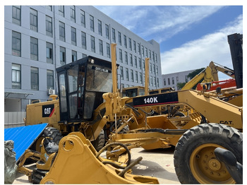 Greideris CATERPILLAR 140K