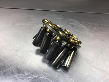 Variklis ir dalys LIEBHERR