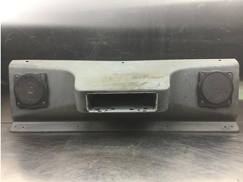 Kabina ir interjeras LIEBHERR