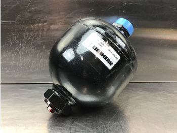 Nauja Elektros sistema Liebherr Accumulator: foto 5