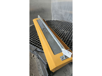 Kapotas LIEBHERR