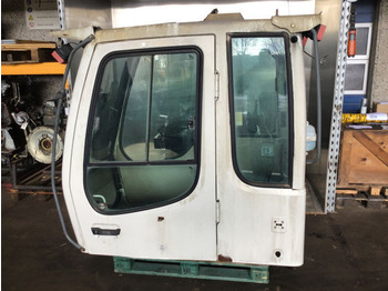 Kabina ir interjeras LIEBHERR