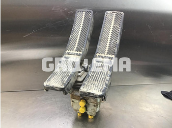 Pedalas LIEBHERR