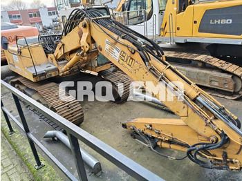 Vikšrinis ekskavatorius LIEBHERR R 900