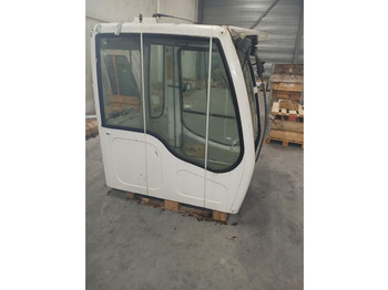 Kabina ir interjeras LIEBHERR