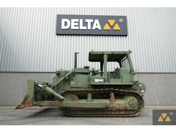 Buldozeris CATERPILLAR D7
