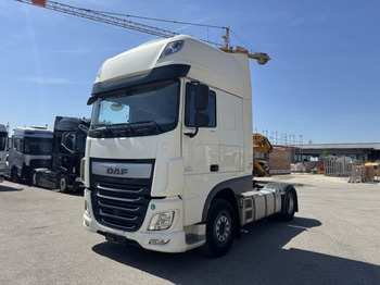 Vilkikas DAF XF 460